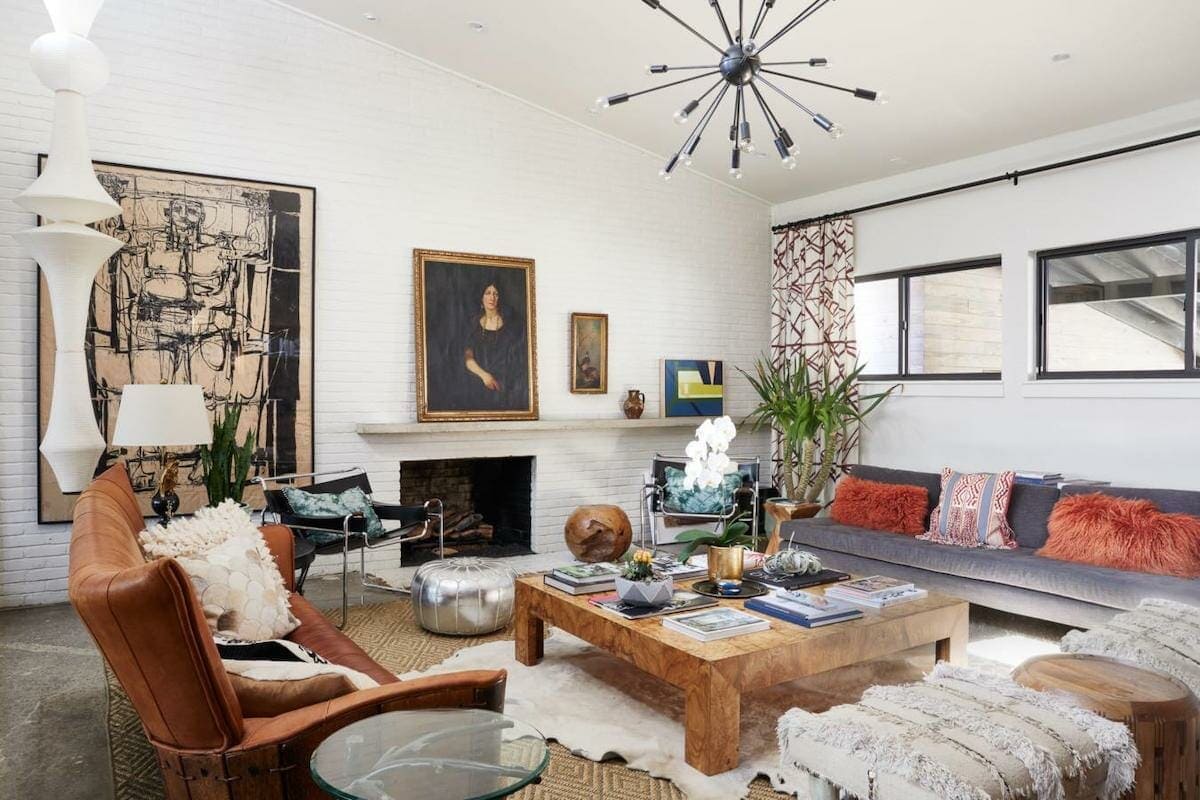 ECLECTIC STYLE LIVING ROOM-1